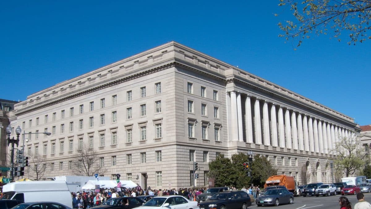 Internal Revenue Service headquarters building on Constitution Avenue in Washington, D.C.